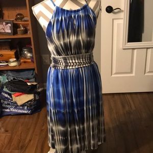 Maggy London size 4 dress